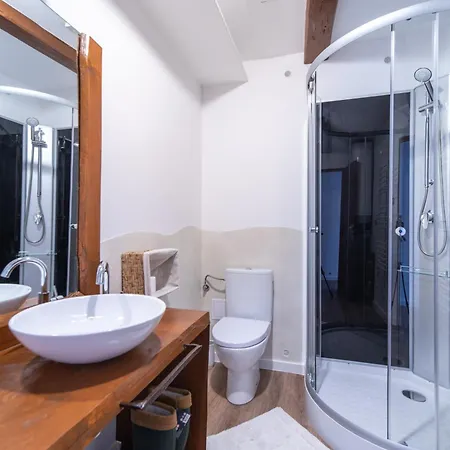 Grand 42 Vendeghaz Balatonberény